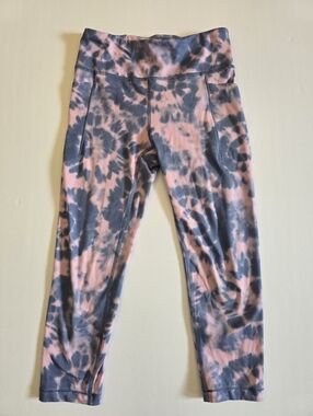 Athleta Girl Pink Tie Dye Printed Chit Chat Capri Leggings Size Large (12)